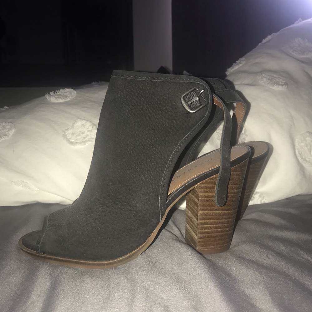 lucky brand shoes